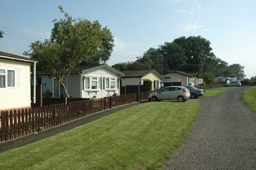 hartley-park-homes-dells-farm-park